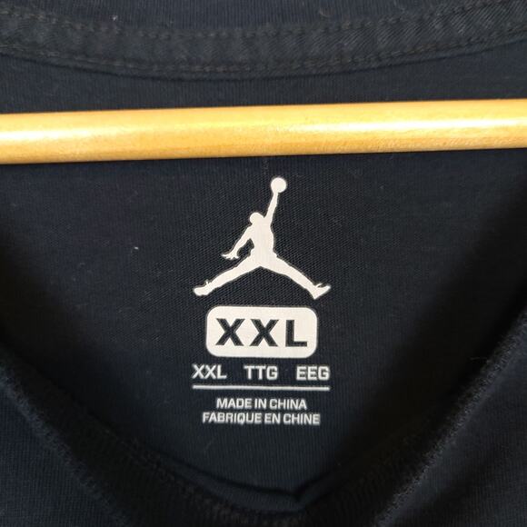 Air Jordan Men's Graphic T-Shirt Sz XXL Trippy Star Design Black Gray Red - Picture 4 of 8